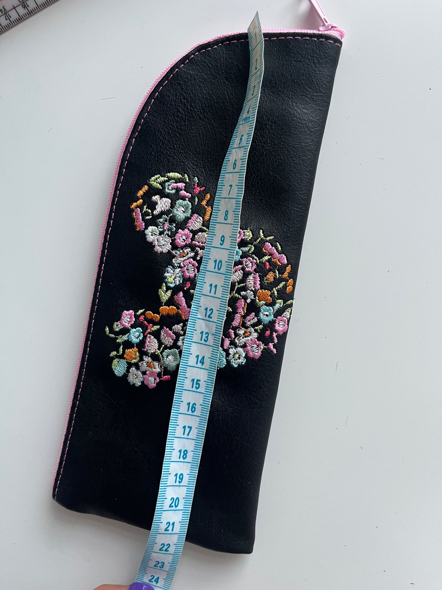 Floral Embroidered Eco-Leather Pencil Case - Black - HandmadeSewingAnna's