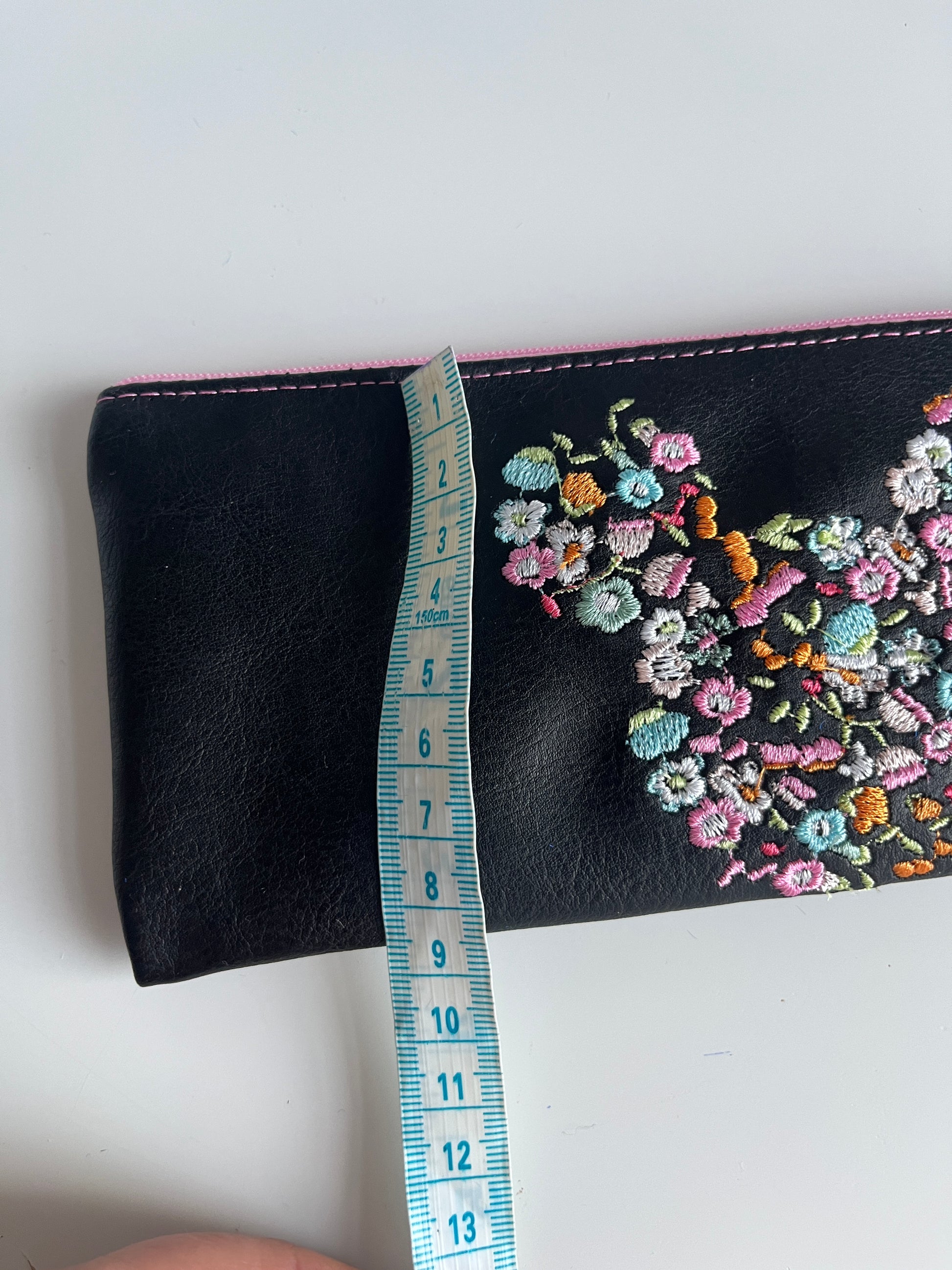 Floral Embroidered Eco-Leather Pencil Case - Black - HandmadeSewingAnna's